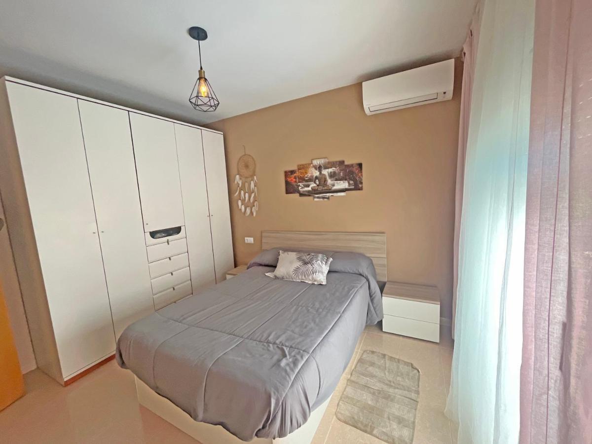 Casa En Vilafortuny Con Barbacoa Piscina Comunitaria Cambrils Eksteriør billede