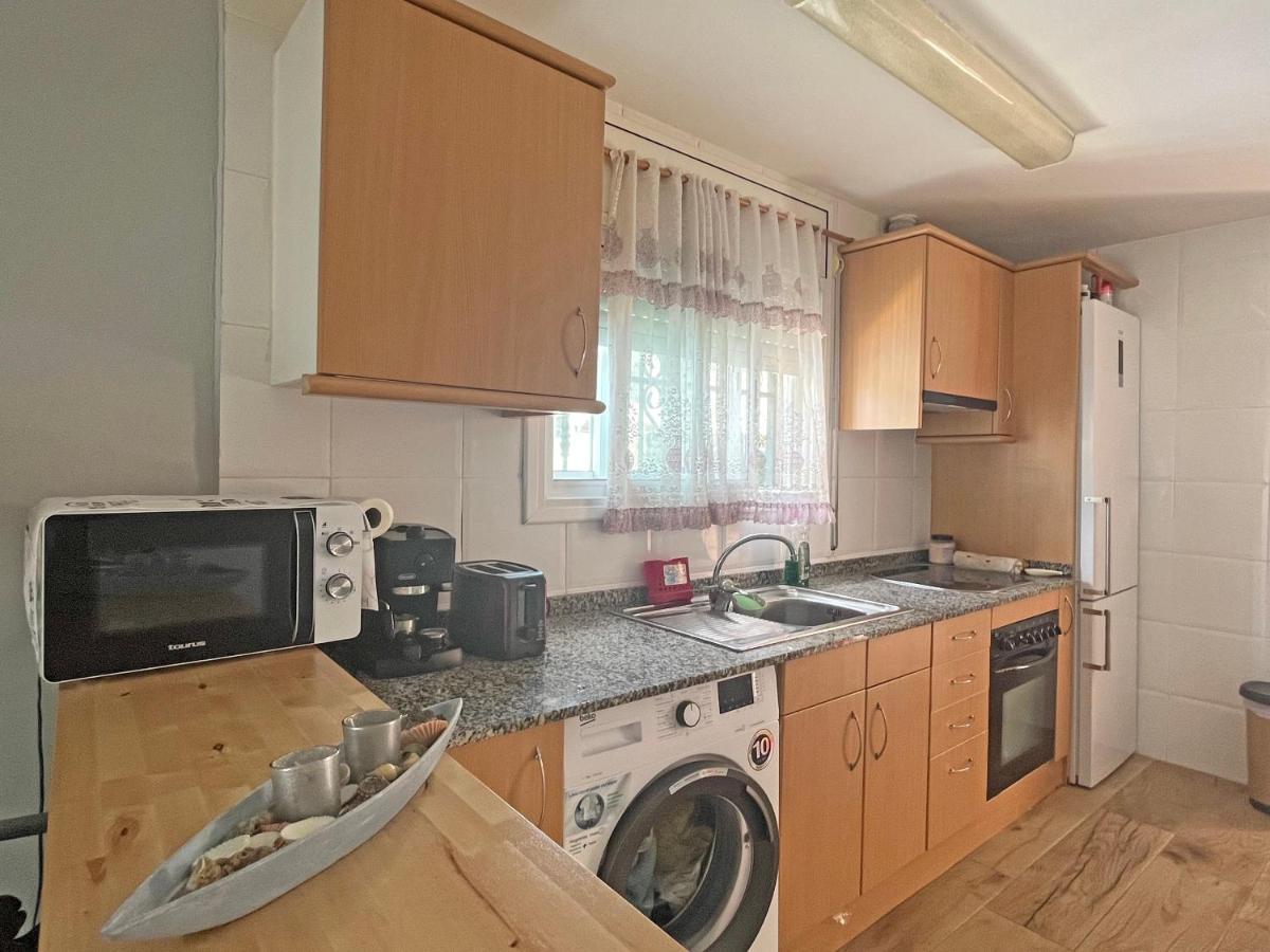 Casa En Vilafortuny Con Barbacoa Piscina Comunitaria Cambrils Eksteriør billede